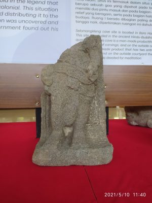 Fragmen Arca Nandi Swara