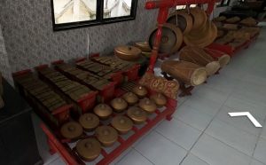 Satu Set Gamelan